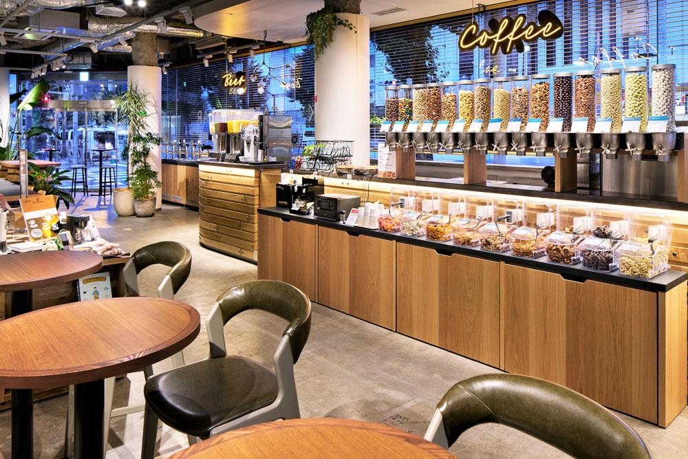 TSUTAYA 田町駅前店｜SHARE LOUNGE - シェアラウンジ｜TSUTAYA [T-SITE]